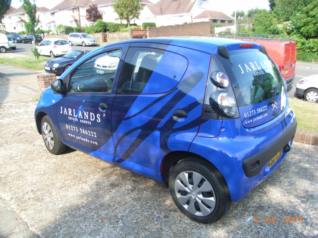 cost to signwrite a small vehicle