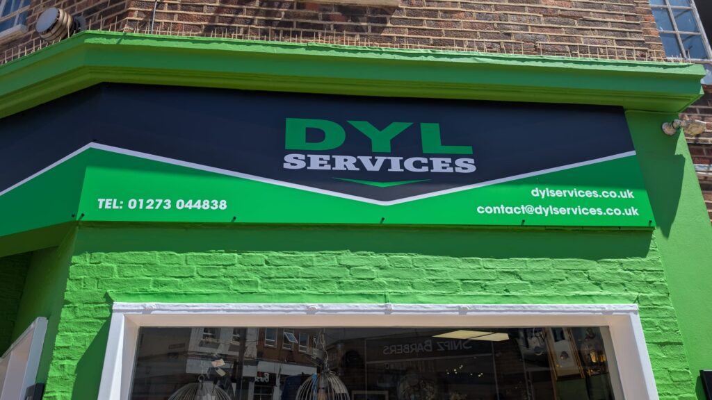 Should I use aluminium composite for my sign?