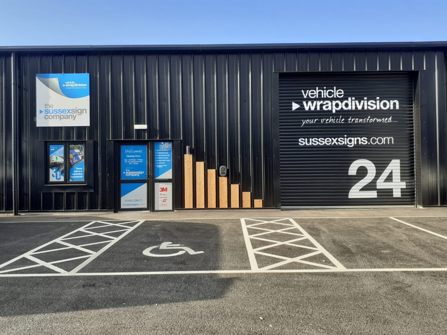 New Vehicle Wrapping Centre