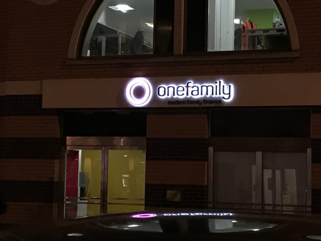 Do I really need illuminated signage on my shopfront fascia?
